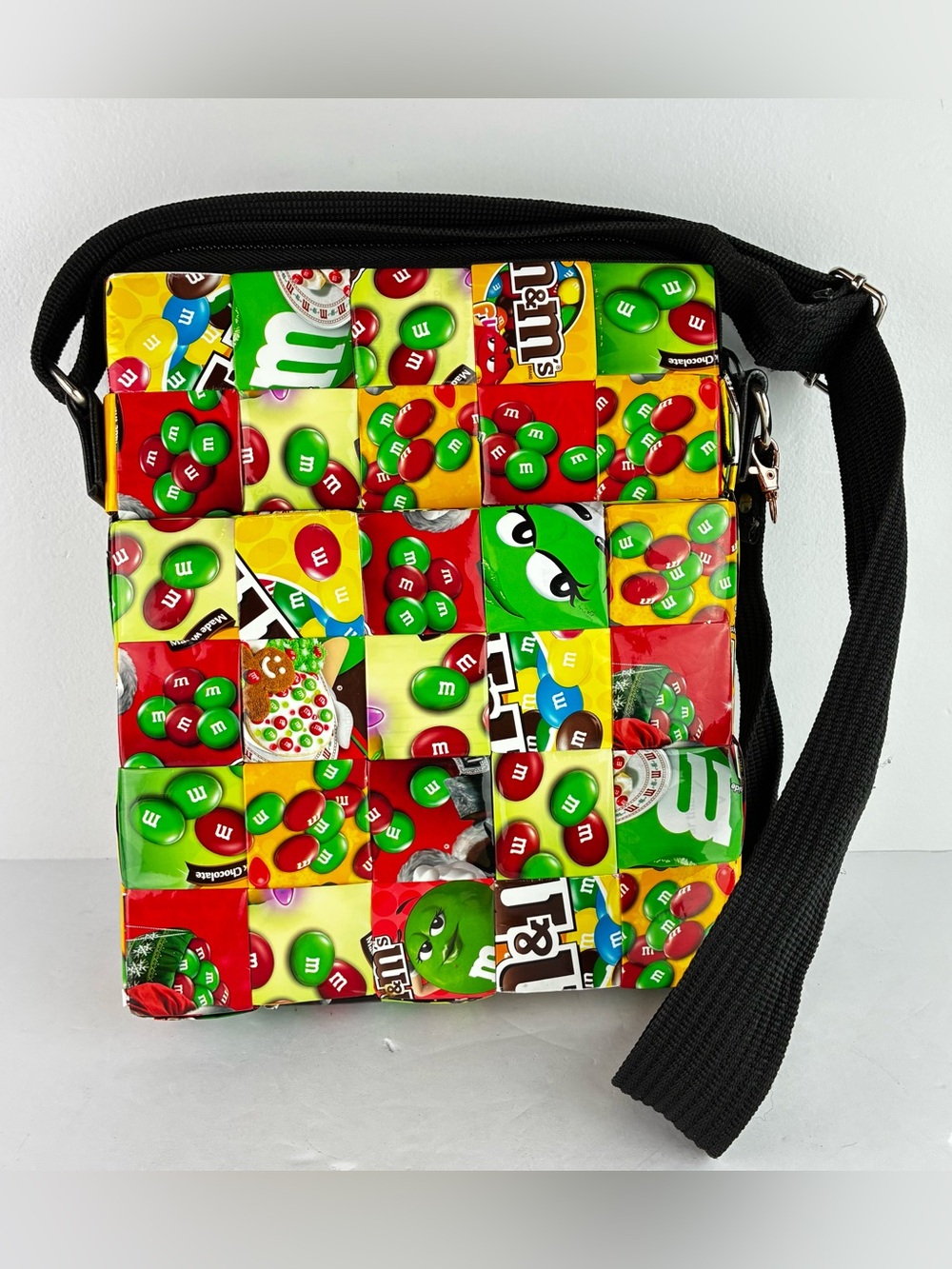 World Mitz Tutti Handmade M & M’s Purse